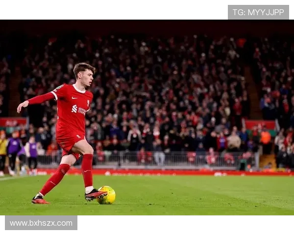 弗林蓬受伤被迫离场 利物浦第18分钟紧急换人布拉德利顶替